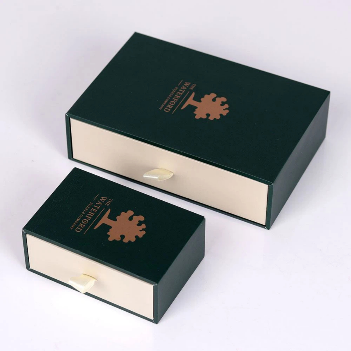 Custom Packaging Solutions: Elegant and Luxury Packaging for Small Businesses